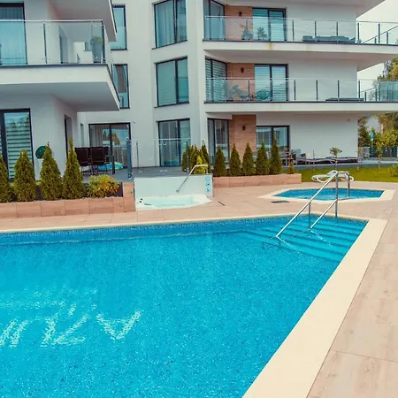 Azure Mare Apartamenty B&M-2